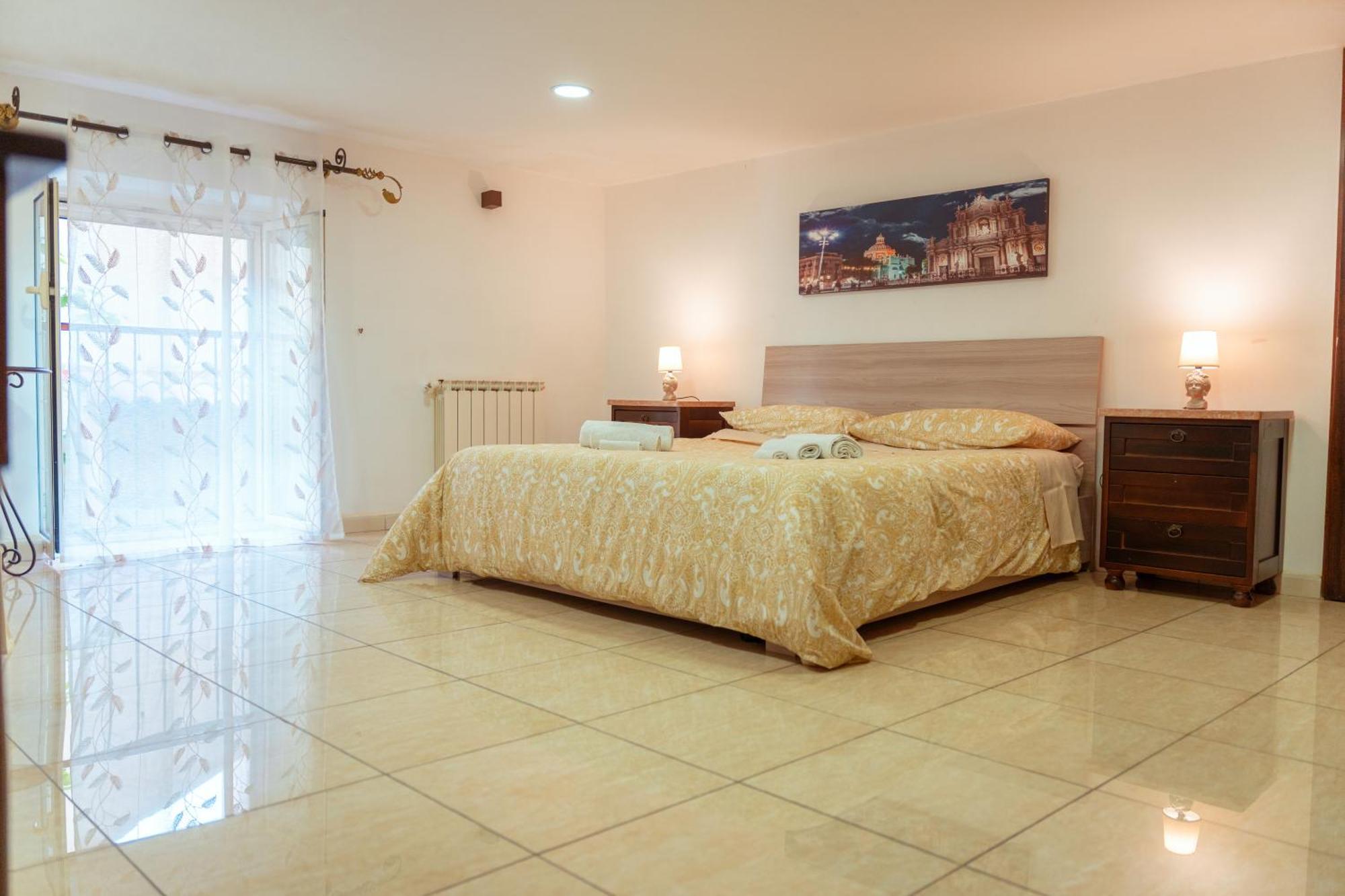 Monserrato House Villa Catania Esterno foto